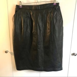 Jacqueline Ferrar Vintage Black Leather Skirt 14T